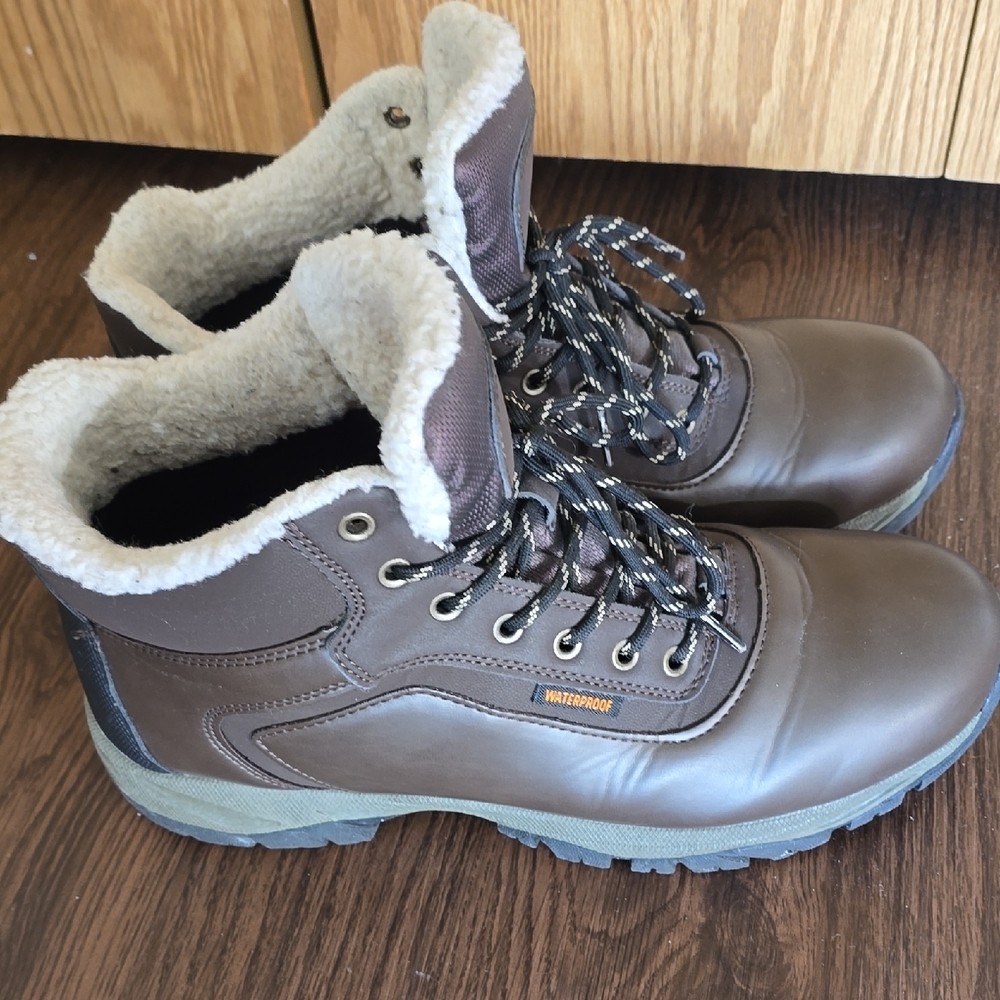 St. John's Bay Brown Waterproof Boots